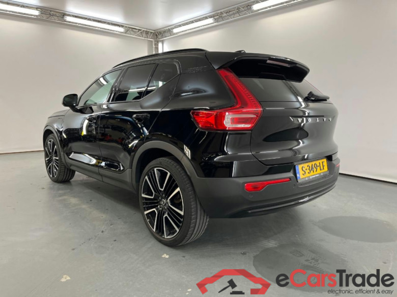 VOLVO XC40 1.5 T5 Plug-in hybrid Ultimate Dark #3