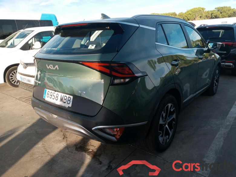 KIA Sportage / 2022 / 5P / todoterreno 1.6 T-GDi HEV 171kW (230CV) Drive 4X2 #2