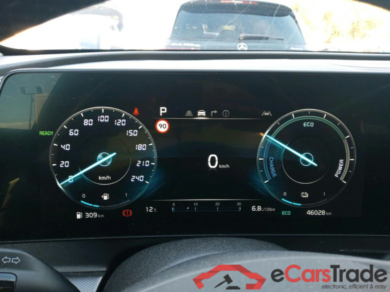 KIA Sportage / 2022 / 5P / todoterreno 1.6 T-GDi HEV 171kW (230CV) Drive 4X2 #4