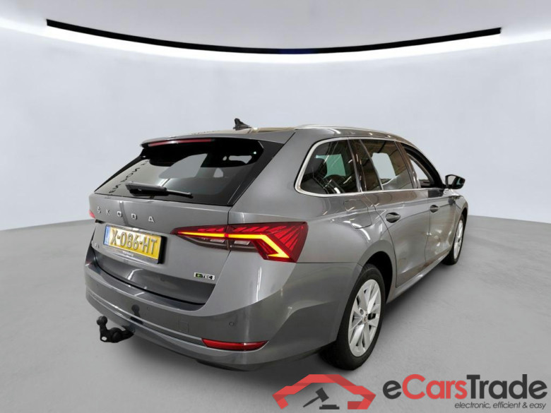 SKODA Octavia Combi 81 kW #6