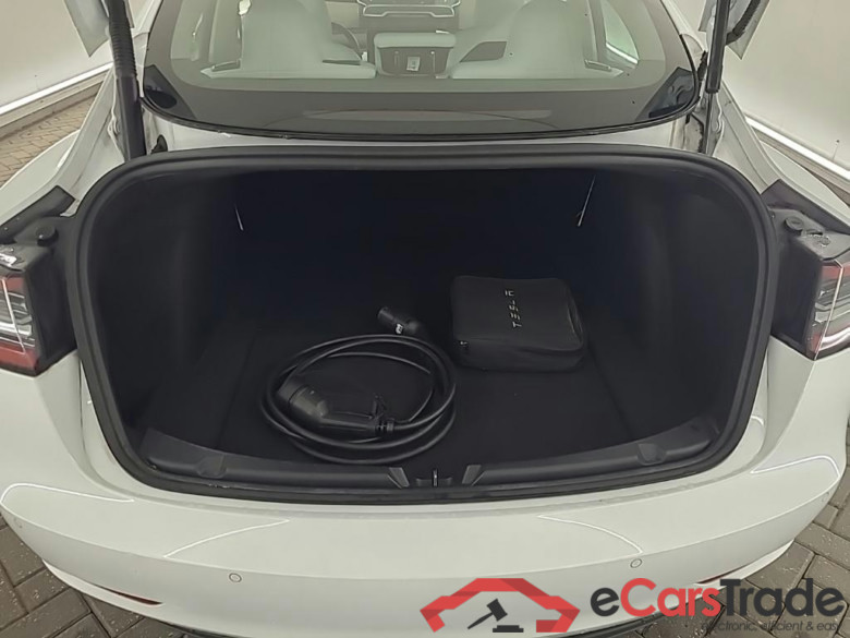 Tesla Model 3 Long Range Dual Motor AWD 4D 350kW #5