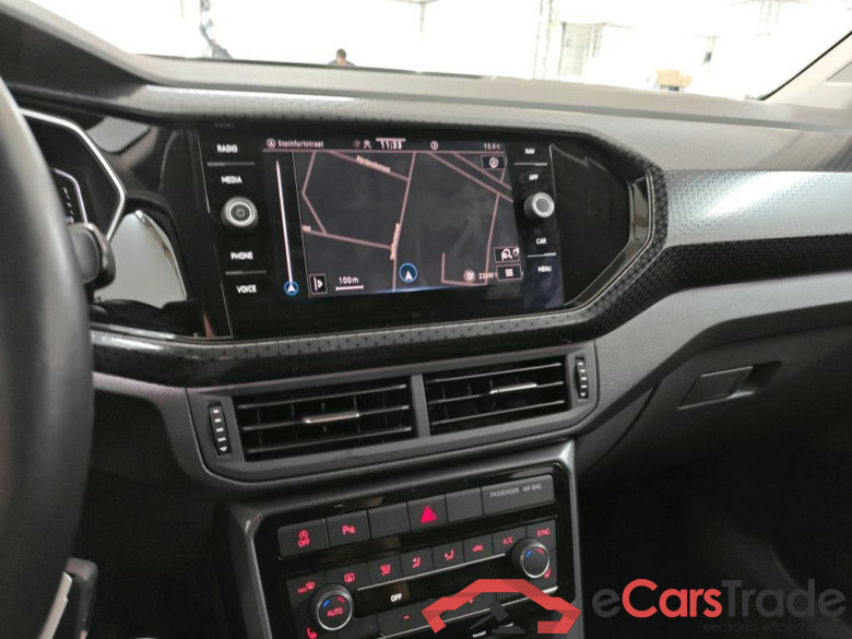 VOLKSWAGEN T-Cross 81 kW #2