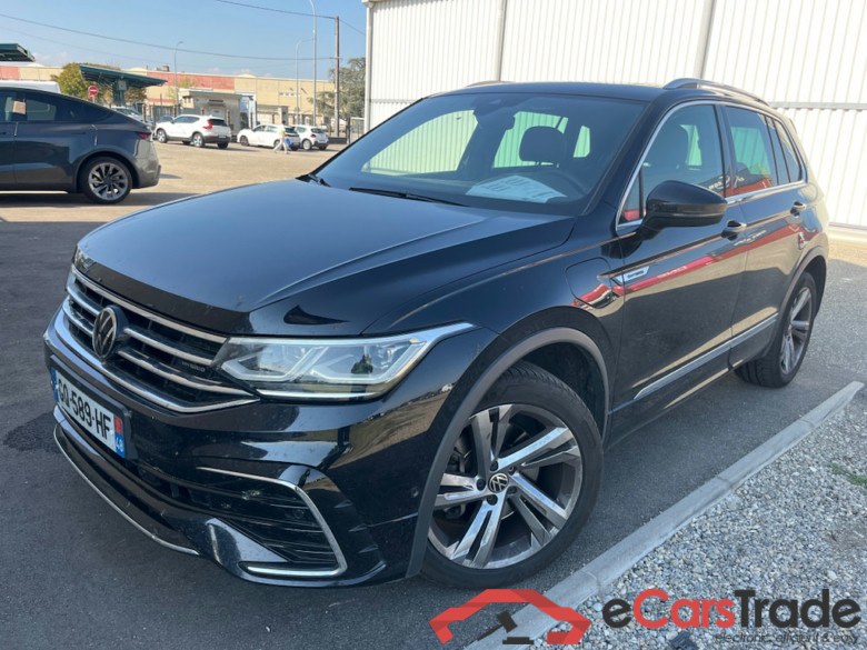 Volkswagen Tiguan 1.4 e-Hybrid Plug-In R-Line Aut. Pano LED-Matrix Virtual ACC Navi Sport-Leather KeylessGo Camera 360 Klima PDC ...
