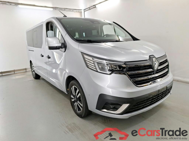 RENAULT TRAFIC 2.0 DCI 110KW SPACECLASS LWB #2
