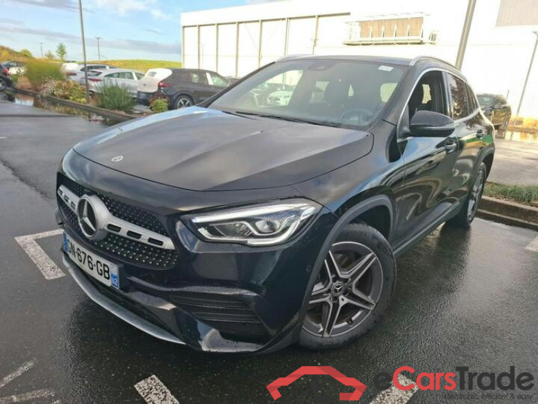 Mercedes GLA 250e Plug-In Hybrid AMG Aut. Pano LED Widescreen Navi Sport-Leather-Alcantara KeylessGo Camera Klima PDC ...