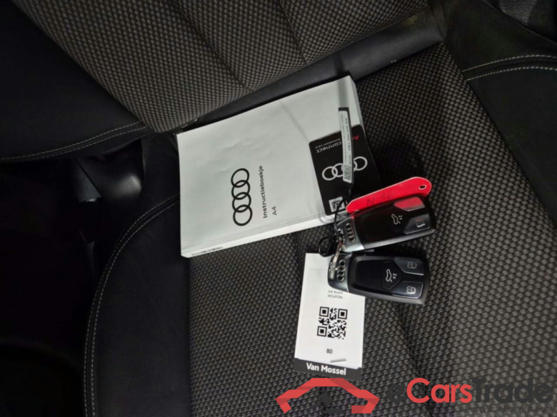 AUDI A4 Avant 35 TFSI S ed. Comp. #6
