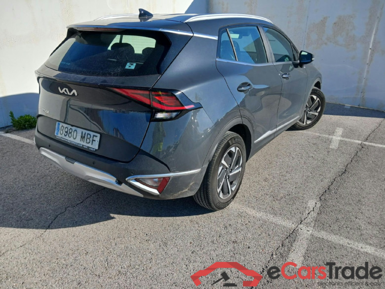 KIA Sportage / 2022 / 5P / todoterreno 1.6 T-GDi 110kW (150CV) Drive 4x2 #2