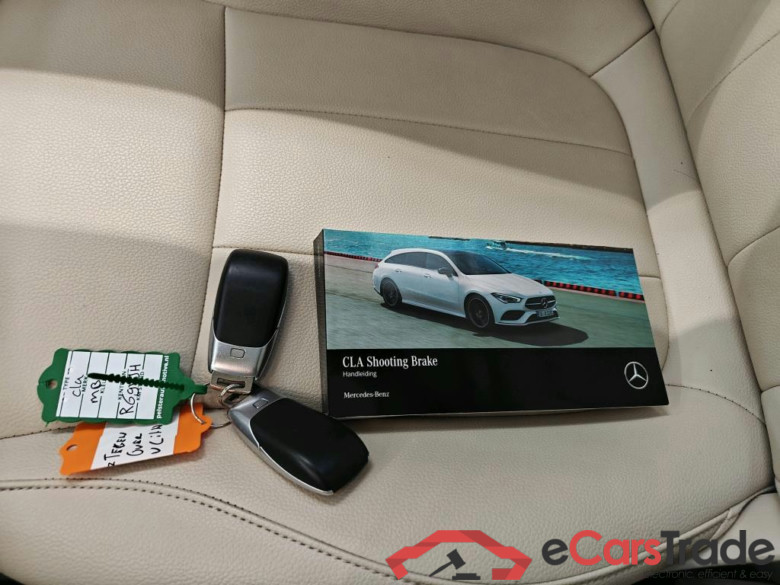Mercedes-Benz CLA Shooting Brake CLA 200 DCT Bus. Solution Luxury 5d + Pano #4