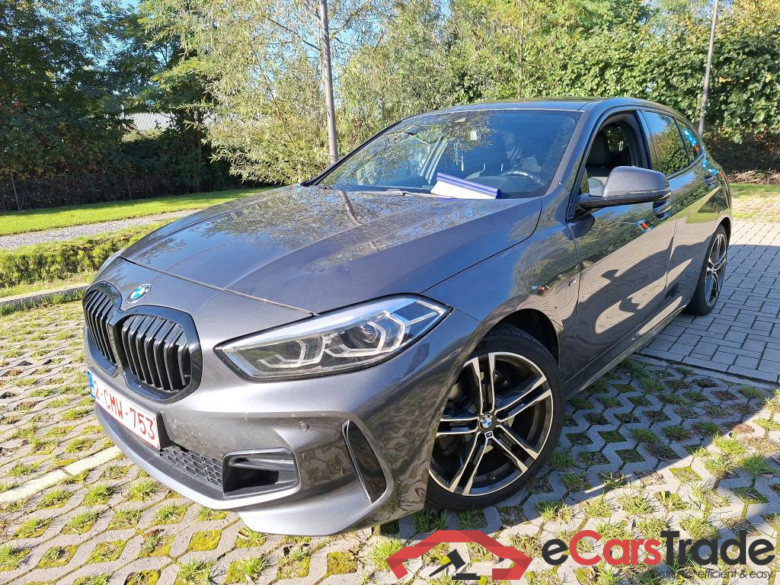 BMW - BMW 1 HATCH 118dA 150PK M Sport Pack Business Plus & Shadow Line #1