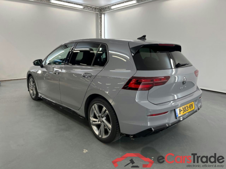 Volkswagen Golf 1.5 TSI R-Line Pano LED-Matrix Virtual ACC Navi 1/2 Sport-Leather-Alcantara KeylessGo Camera Klima PDC ... #4