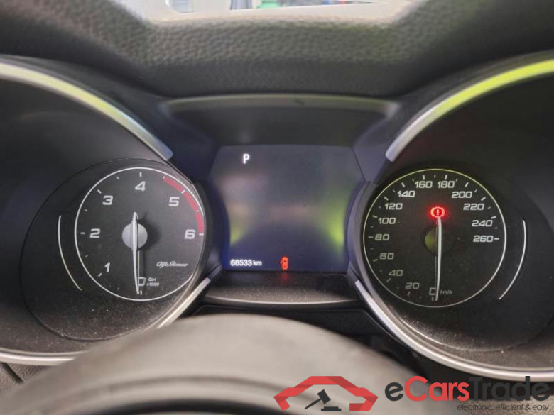 ALFA ROMEO STELVIO / 2017 / 5P / SUV 2.2 TD 190 CV SPRINT AT8 Q4 #4