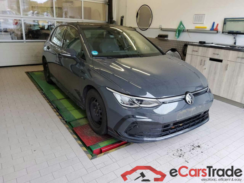 Volkswagen Golf VIII Lim. (CD1)(12.2019->2024) DE - LimS5 1.5 TSI EU6d, R-Line OPF, 2020 - 2024 #2