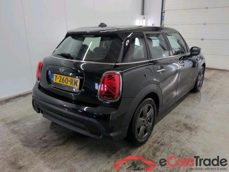 Mini 5-deurs 1.5 Cooper Camden #2