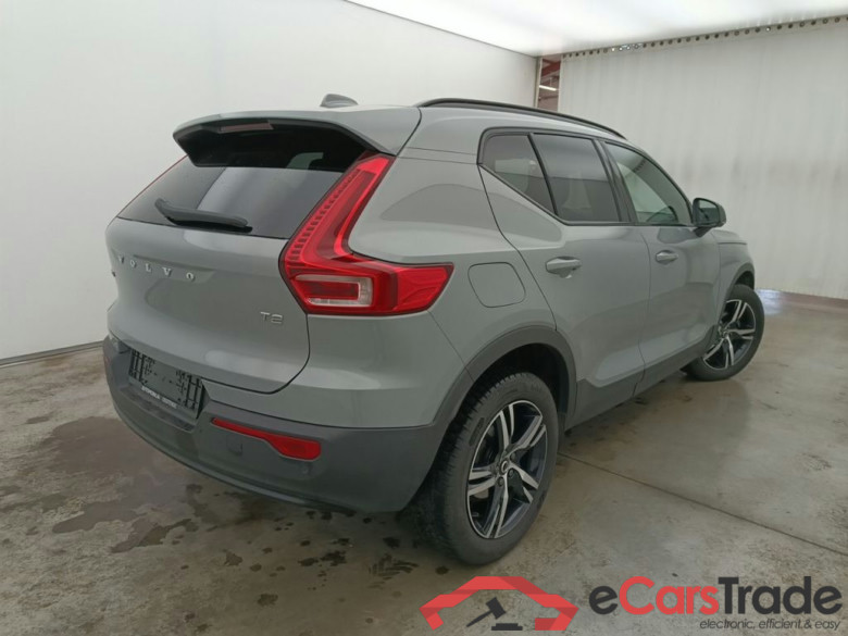Volvo XC40 T2 Plus Dark Design Aut. 5d #4