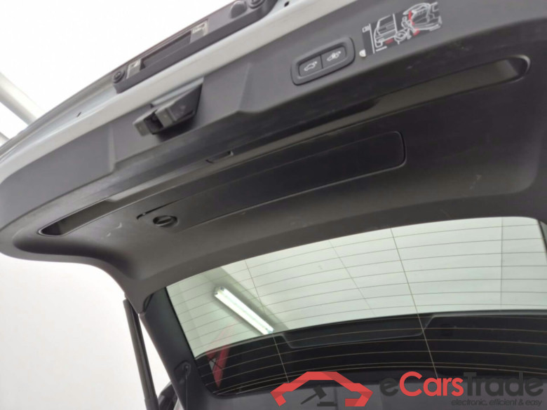 VOLVO XC40 1.5 PHEV T4 DCT CORE #6