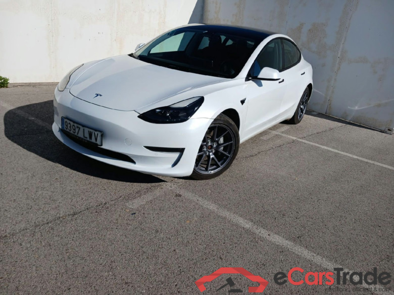 TESLA Model 3 / 2018 / 4P / sedán Gran Autonomía AWD