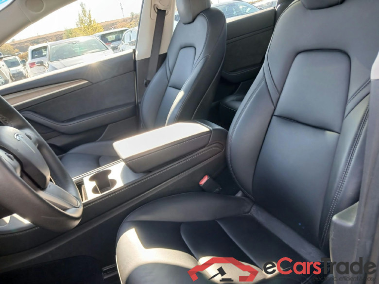 TESLA Model 3 / 2018 / 4P / sedán Gran Autonomía AWD #6