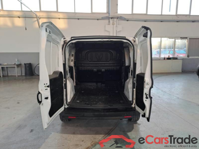 FIAT DOBLÒ CARGO / 2014 / 4P / VETT. FURGONATA CH1 LOUNGE 1.6 MJET 120CV E6D-F SeS #5