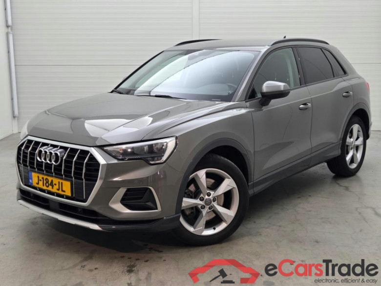 AUDI Q3 40 TFSI quattro S Line edition one