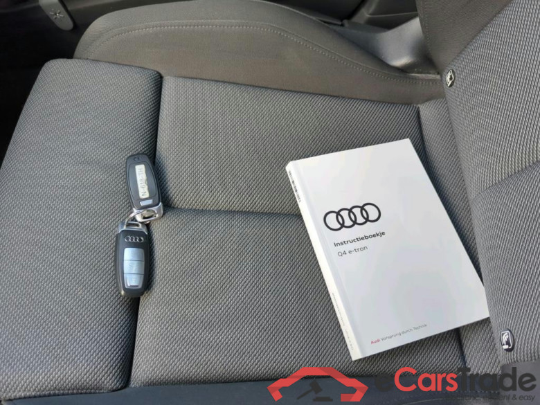 AUDI Q4 e-tron 150 kW #6