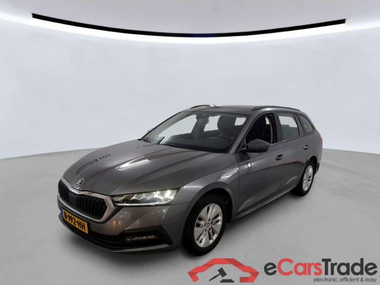 SKODA Octavia Combi 81 kW #1