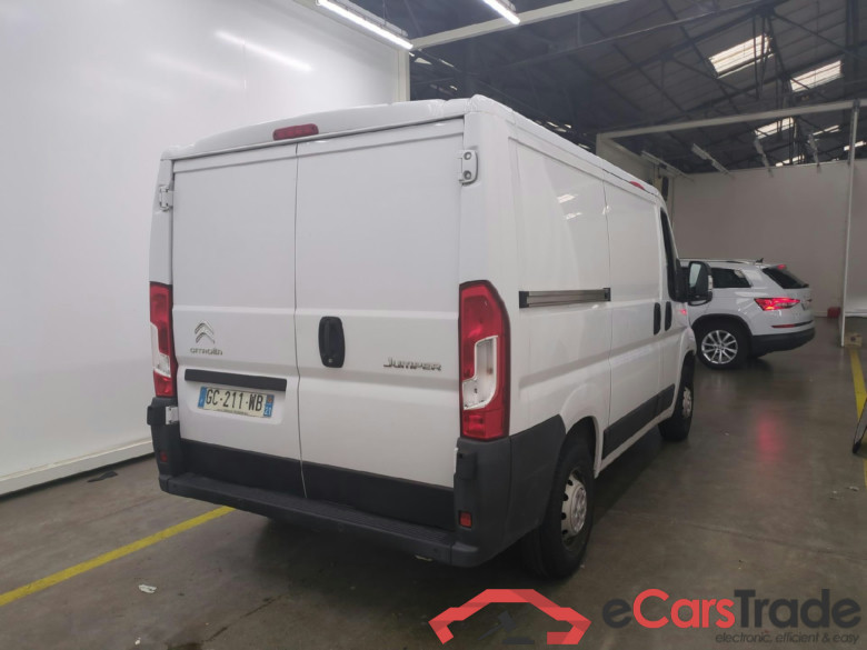 Jumper Fourgon 30 L1H1 Club BlueHDi 140 2.2 140CV BVM6 #3
