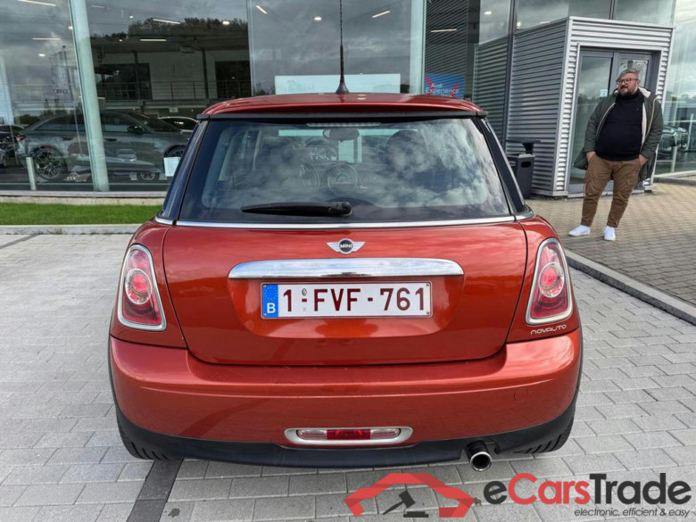 MINI Mini (R56) 1.6i One #6