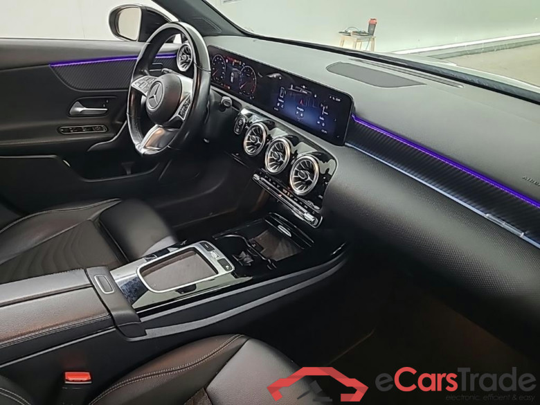 MERCEDES-BENZ A-klasse A 180 DCT Luxury Line 5D 100kW #6