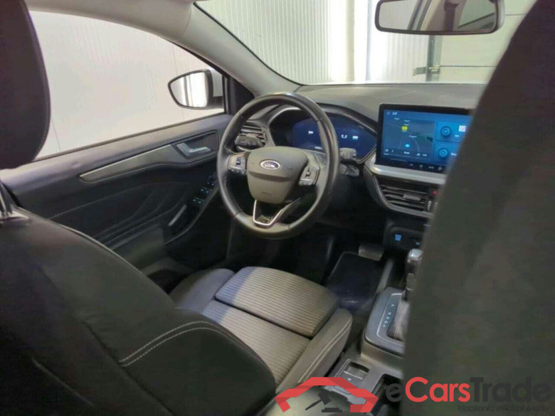 FORD Focus Wagon 1.0 EBH Titanium X #3