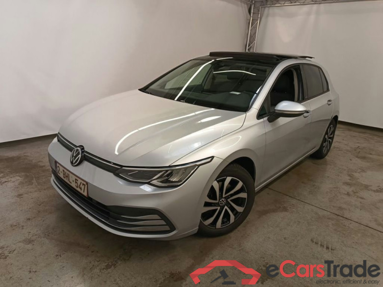 Volkswagen Golf VIII 1.0 eTSI 81kW Active DSG 5d