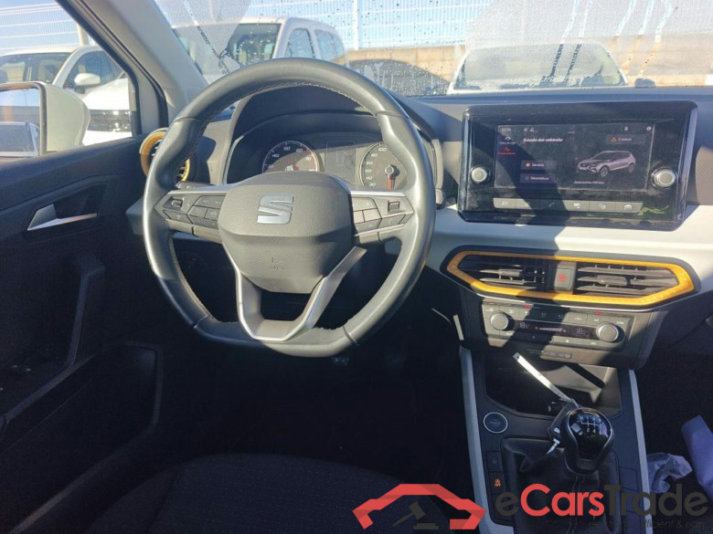 SEAT Arona / 2021 / 5P / todoterreno 1.0 TSI 81kW (110CV) Style XL Edition(SP) #3