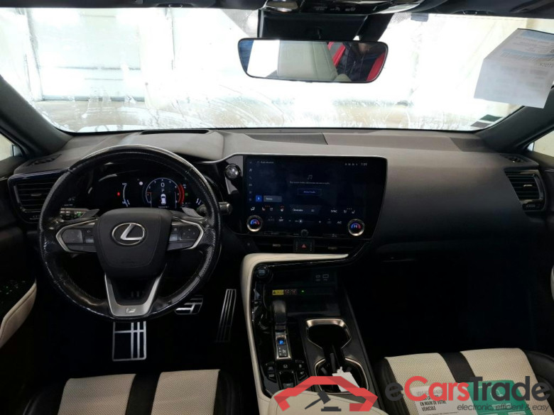 LEXUS NX / 2021 / 5P / SUV 450H+ 4WD F SPORT Executive #6