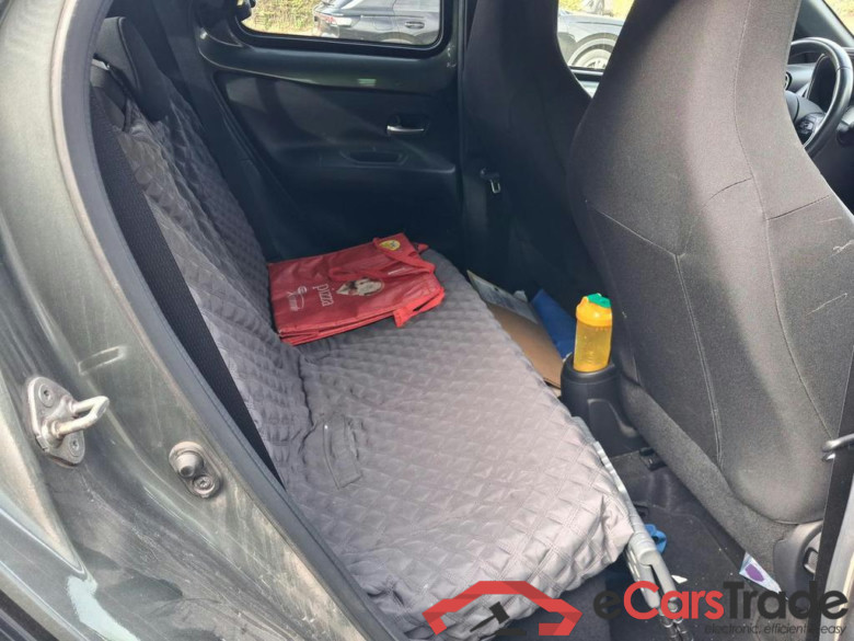 TOYOTA Aygo X 1.0i VVT-i envy CVT #5
