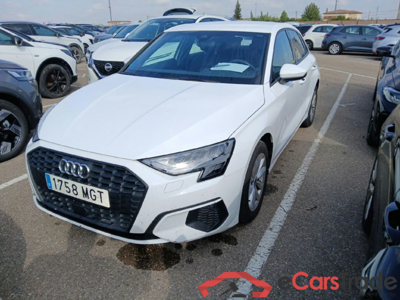 AUDI A3 / 2020 / 5P / berlina con portón Sportback 30 TFSI 81kW (110CV) S tronic