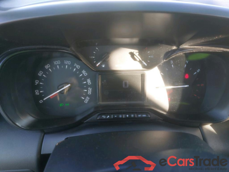 CITROEN C3 Aircross / 2021 / 5P / todoterreno BlueHDi 81kW (110CV) S&S Feel Pack #4