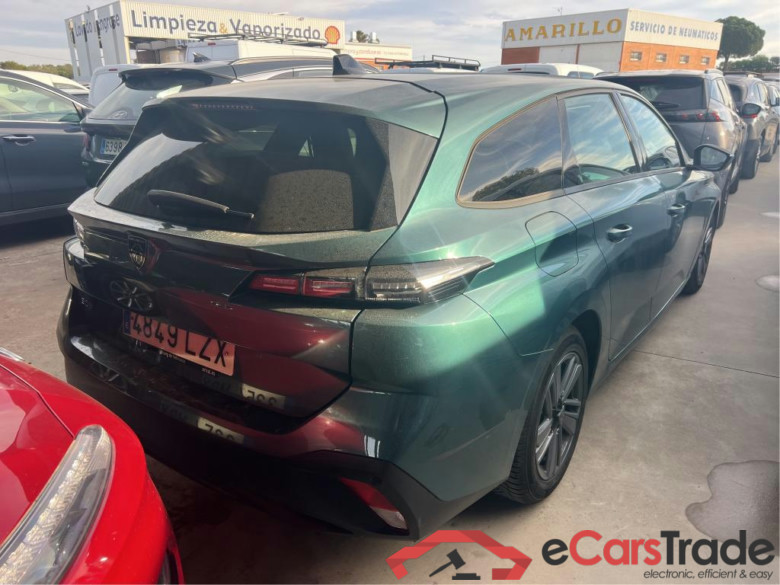 PEUGEOT 308 / 2021 / 5P / familiar SWActive Pack BlueHDi 130 S&S MAN #2