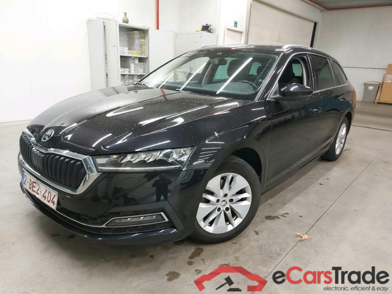 SKODA - SKO OCTAVIA COMBI TSI eTec 110PK DSG7 Clever With Climatic & Navigation & Heated Seats & Cruise Control & Park Sensors Front & Rear  * PETROL *