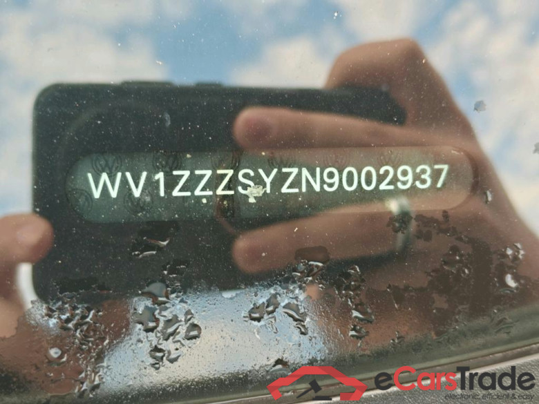 Volkswagen Crafter 30 2.0TDI 103kW L3H2 FWD 4d #6