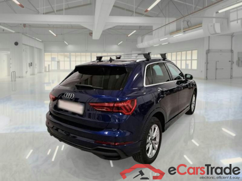 AUDI Q3 / 2018 / 5P / SUV 45 TFSI E S TRONIC S LINE EDITION #2