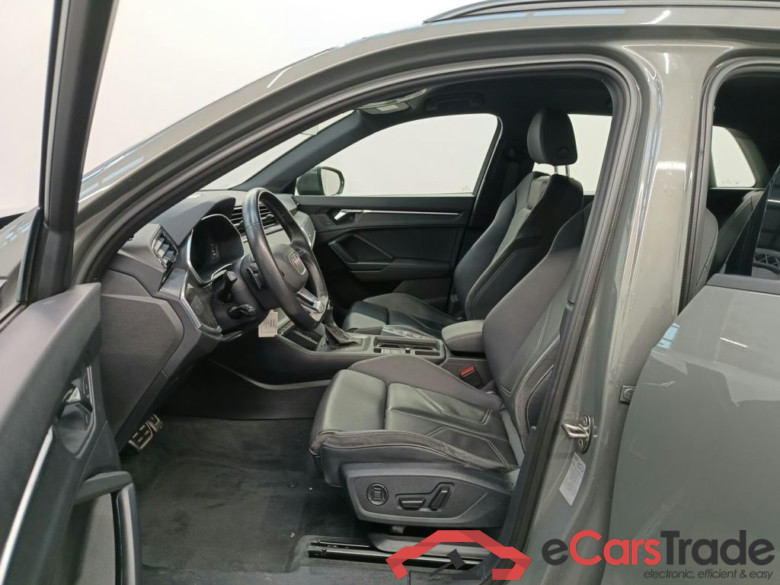 Audi Q3 45 TFSI e S tronic S Line 5d #3