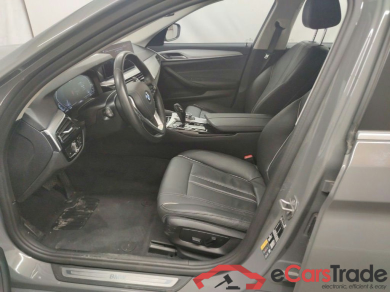 BMW 5 Reeks Berline 520e 150kW 4d #3