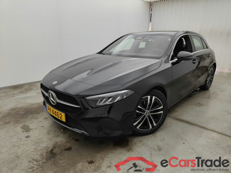 Mercedes-Benz Classe A A 180 Business Line 5d