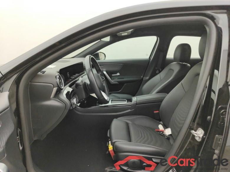 Mercedes-Benz Classe A A 180 Business Line 5d #3