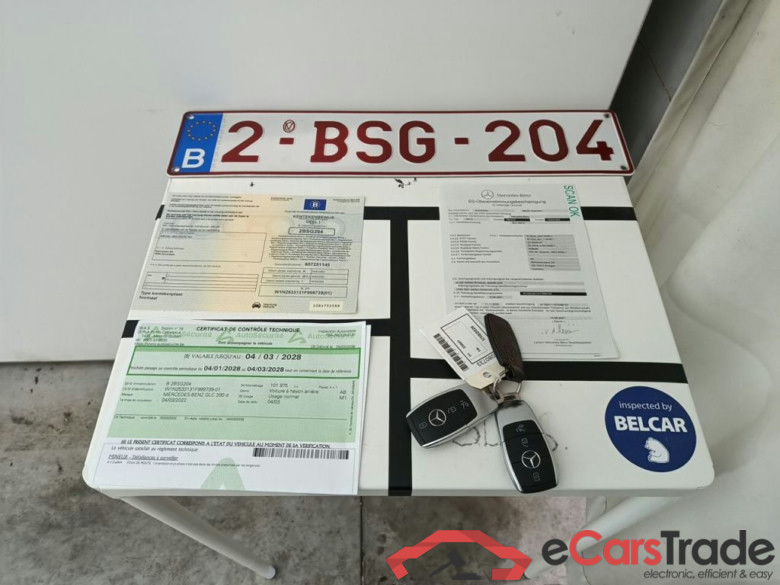 Mercedes-Benz GLC Coupé GLC 200 d Business Solution 5d #4