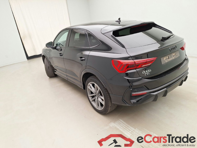 Audi, Q3 SB '19 PHEV, Q3 SB 45 TFSie PHEV S Li.Str. (totl options: 11.892,58 Ex.Vat) #3
