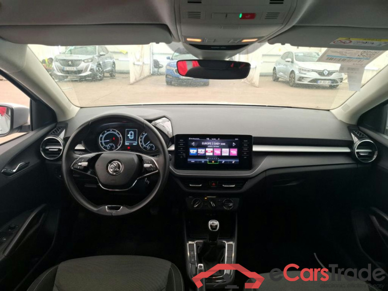 Fabia Ambition 1.0 MPI 80CV BVM5 E6d #5