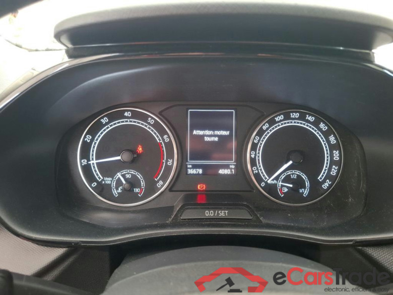Fabia Ambition 1.0 MPI 80CV BVM5 E6d #6