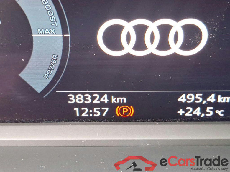 AUDI Q3 1.4 45 TFSI E S TRONIC #1