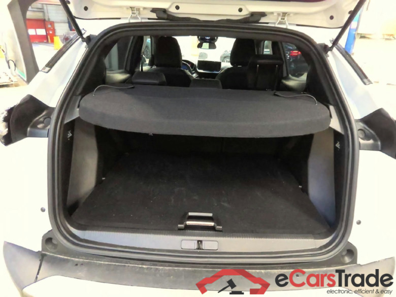 Peugeot 2008 Allure Hybrid 145 ch e-DCS6 #4