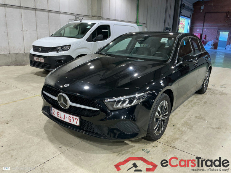 MERCEDES-BENZ A-CLASS 1.3 A 250 E BUSINESS LINE DCT #1